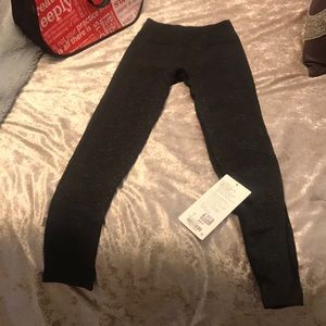 Lululemon Free to Flow tight